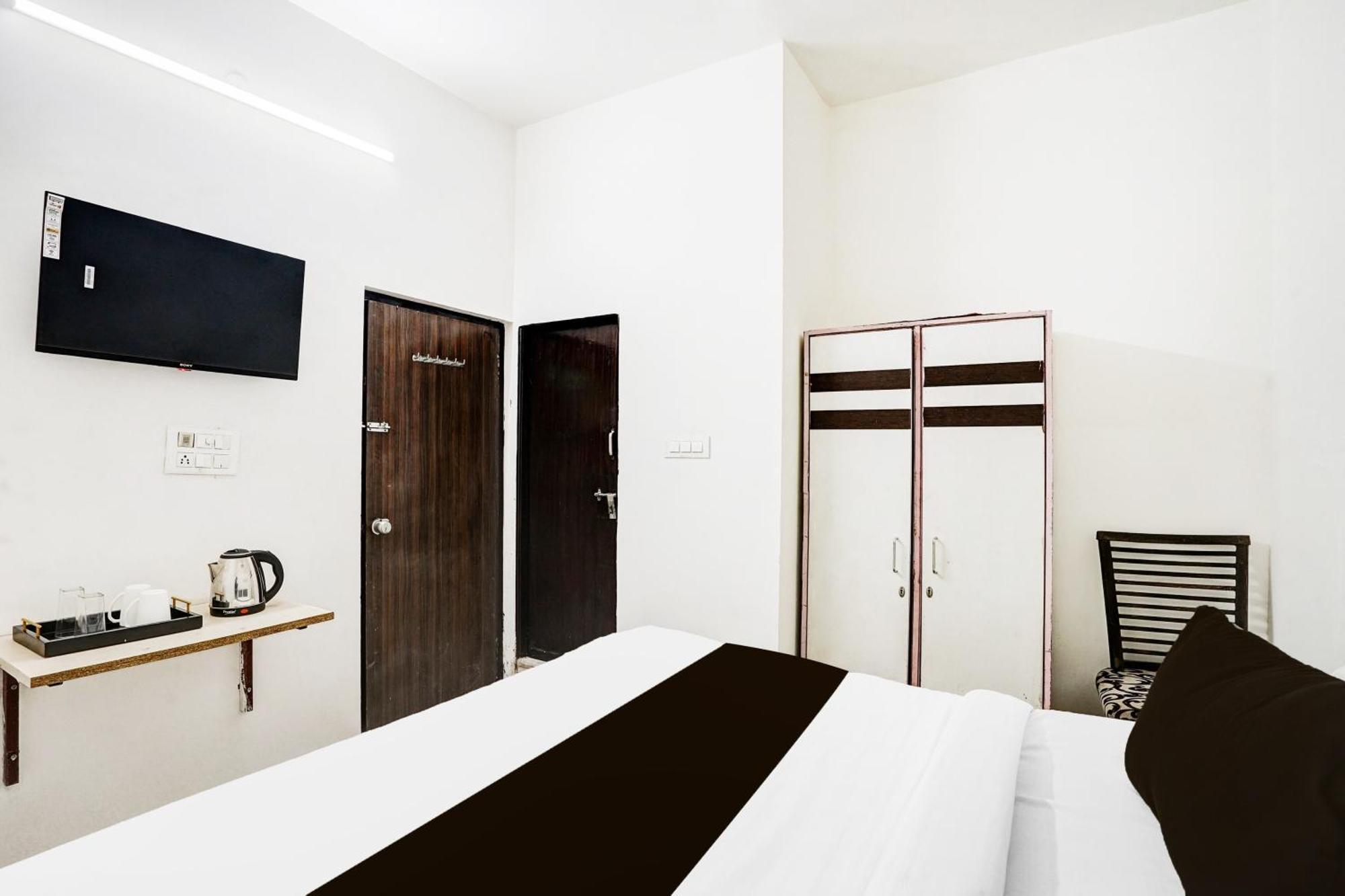 Super Hotel O Kaveri Path Formerly Shree Sai Residency Jaipur Exterior photo